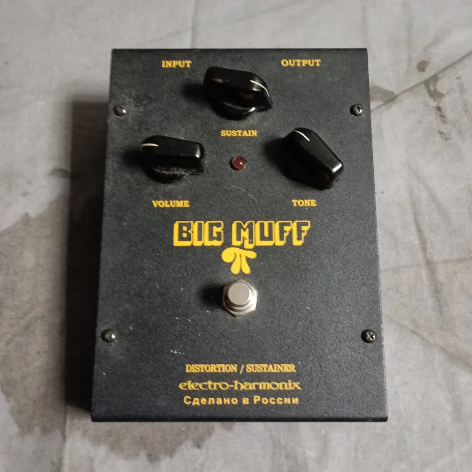 ELECTRO-HARMONIX BIG MUFF DISTORTION/SUSTAINER UNIT 