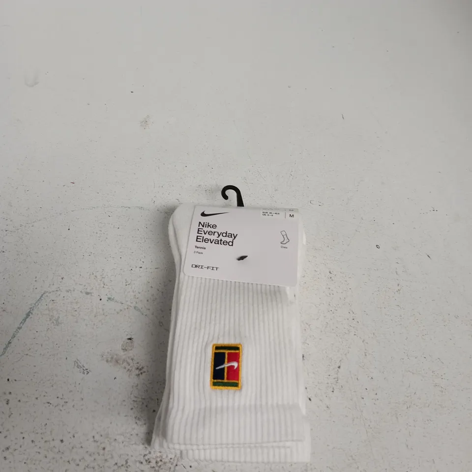 NIKE EVERYDAY ELEVATED TENNIS SOCK 3 PACK UK 5 - 8