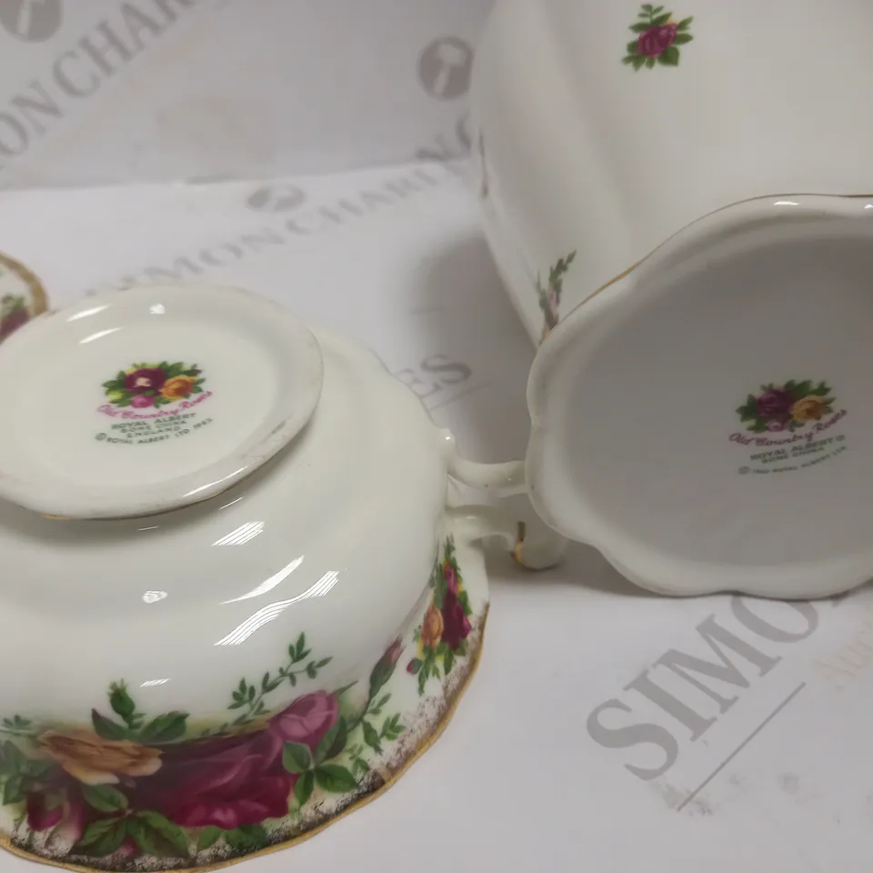 ROYAL ALBERT OLD COUNTRY ROSEES SAUCER, SUGAR BOWL & VASE