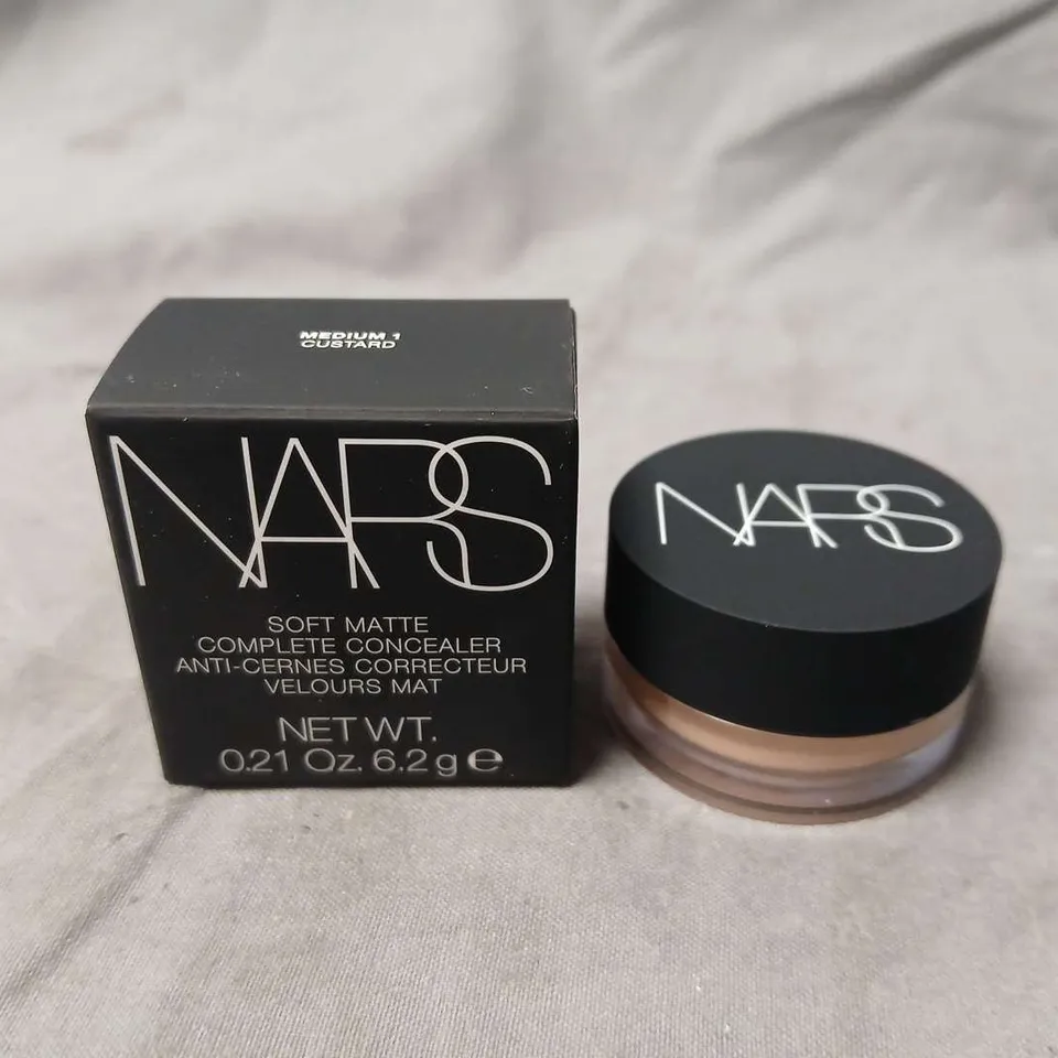 NARS SOFT MATTE COMPLETE CONCEALER – SHADE MEDIUM 1 CUSTARD, 6.2G (0.21OZ)