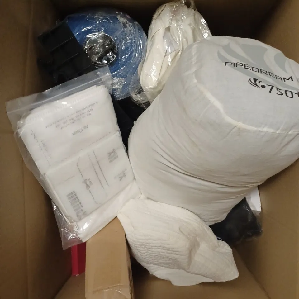 APPROXIMATELY 15 ASSORTED HOUSEHOLD PRODUCTS TO CONTAIN THERMAL FLASK, KNITTING PRODUCTS, DECORATIVE CLOCK ETC 