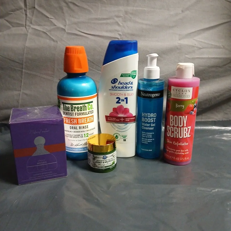APPROXIMATEY 20 ASSORTED HEALTH AND BEAUTY PRODUCTS TO INCLUDE - HEAD & SHOULDERS SHAMPOO - NEUTROGENA HYDRO BOOST CLEANSER GEL AND THE BREATH CO ORAL RINSE