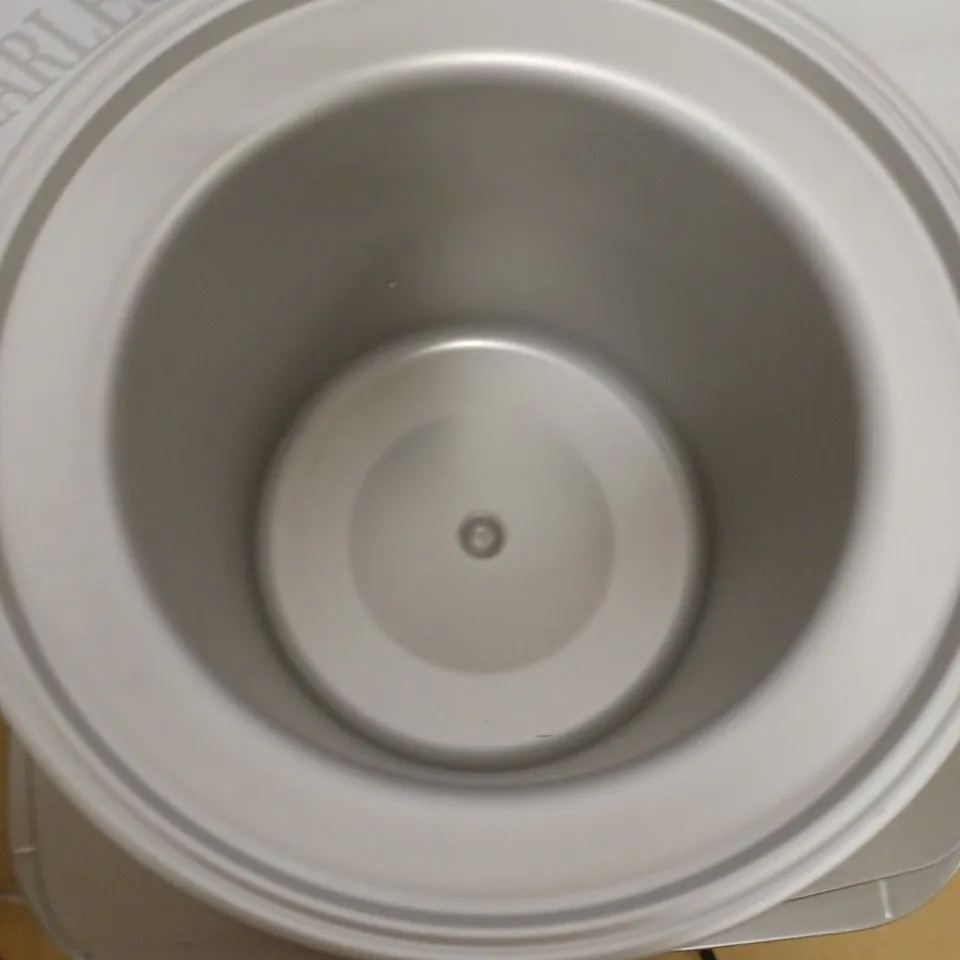 CUISINART ICE CREAM DELUXE 