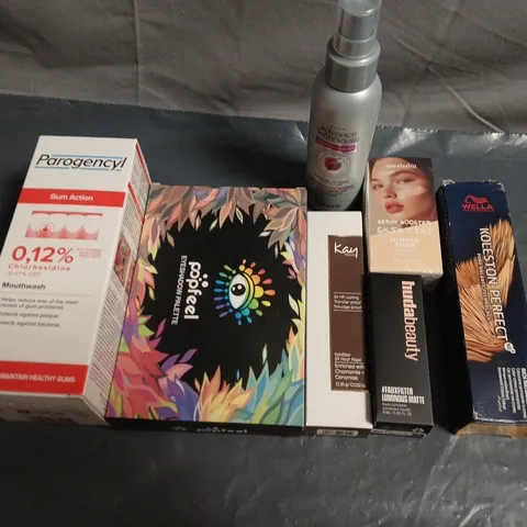 APPROXIMATELY 15 ASSORTED HEALTH & BEAUTY PRODUCTS TO INCLUDE KAY BEAUTY, MOUTHWASH AND HUDABEAUTY