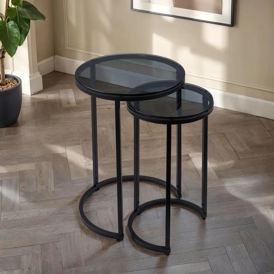 BOXED LALIYAH END TABLE