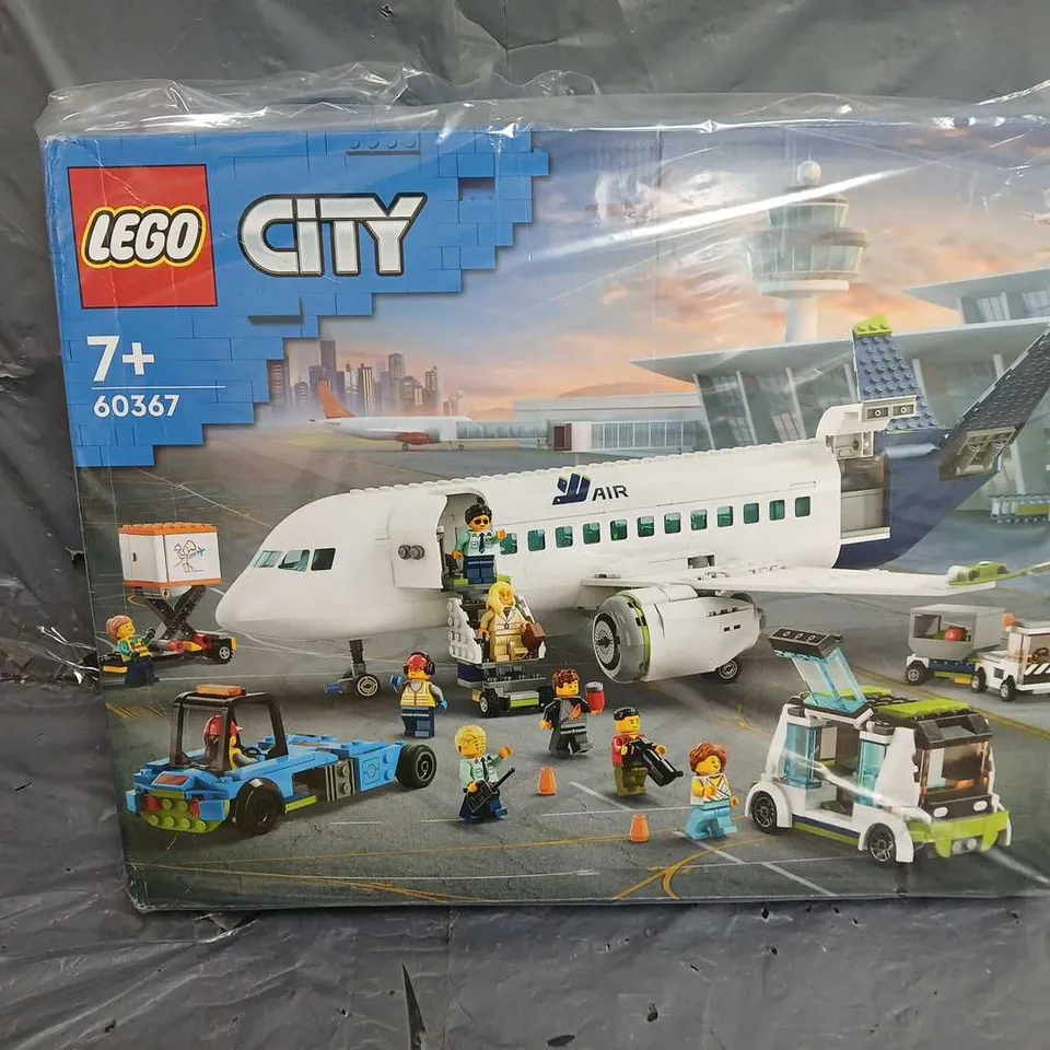 BOXED LEGO CITY AEROPLANE SET - 60397