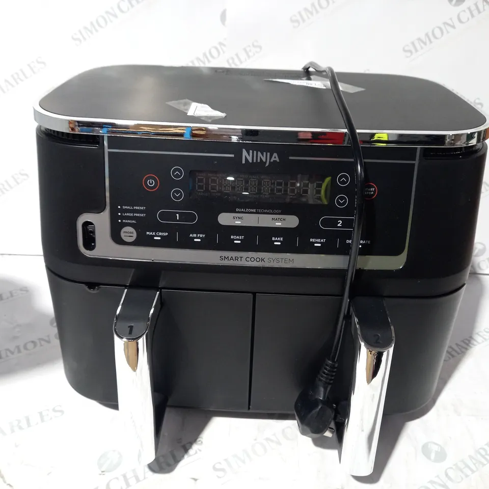 BOXED NINJA FOODI MAX 9.5L DUAL ZONE AIRFRYER AF451UK