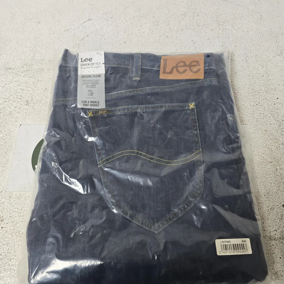 LEE JEANS – DARREN ZIP FLY STRAIGHT - SIZE W46 / L34