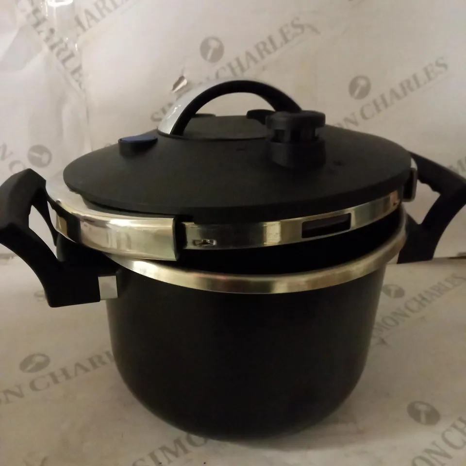 TOWER T90126 PRO SURE TOUCH PRESSURE COOKER 