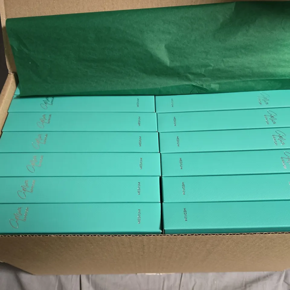 APPROXIMATELY 140 APRIORI TURQUOISE BLUE MEDIUM  TOOTHBRUSH