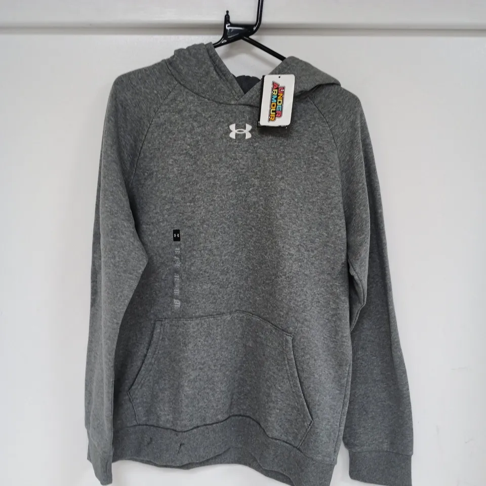 UNDER ARMOUR RIVAL FLEECE HOODIE IN GREY - YXL
