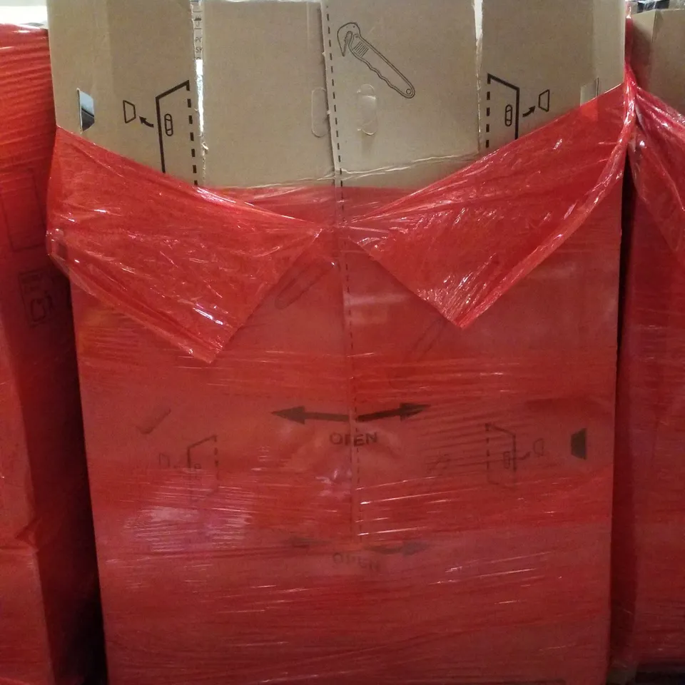 PALLET CONTAINING ASSORTED PRODUCTS INCLUDING AUDIO TURNTABLE, WHITE BACKGROUND WITH STAND, TENNIS RACKETS & SCREEN PRIVACY FILTERS