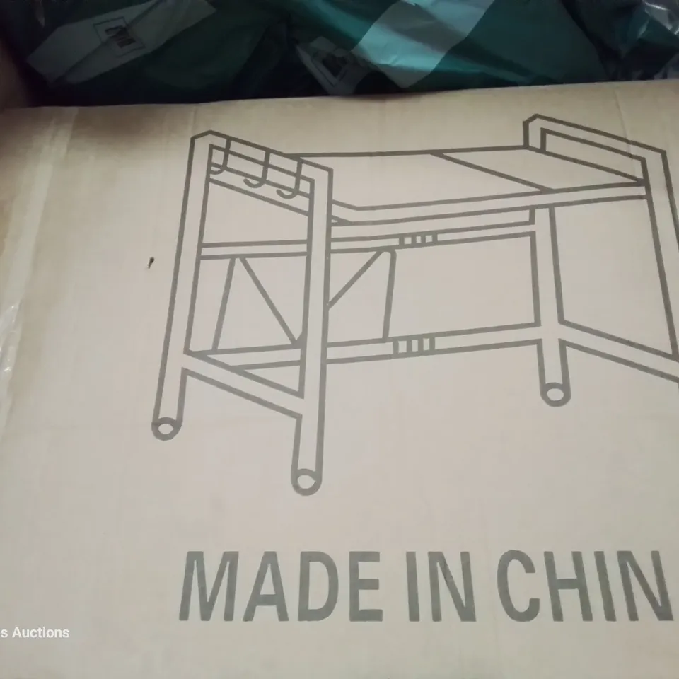 PALLET OF ASSORTED PRODUCTS, INCLUDING, AIR FRYER, 60cm ANGLED BLACK GLASS COOKER HOOD, COMPUTER BAG, OCCASIONAL TABLE.