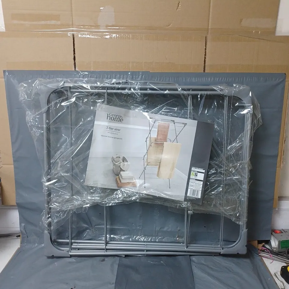3 TIER AIRER