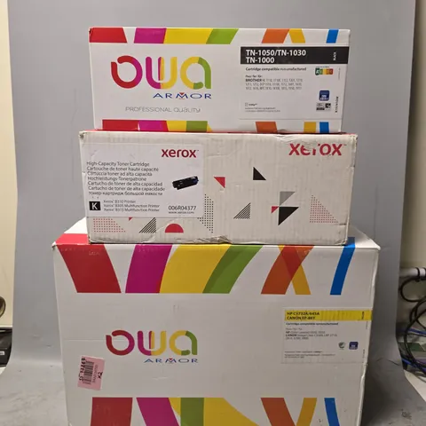 BOX OF APPROXIMATELY 6 ASSORTED ITEMS TO INCLUDE - XEROX HIGH CAPACITY TONER CARTRIDGE , OWA TN-1000 , OWA CANON EP-86Y ETC