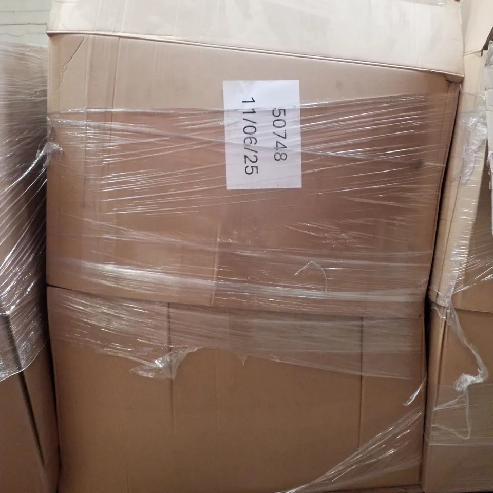 PALLET CONTAINING ASSORTED TONER CARTRIDGES 