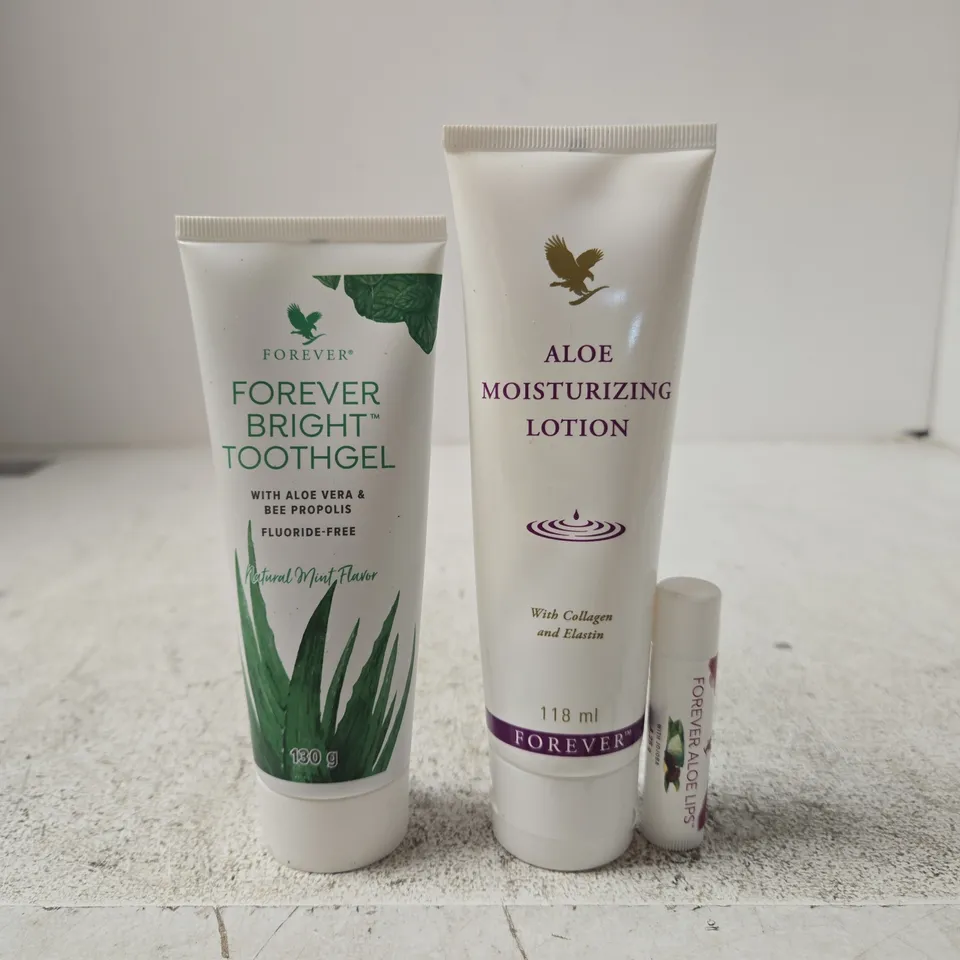 FOREVER LIVING PERSONAL CARE SET: FOREVER BRIGHT TOOTHGEL, ALOE MOISTURIZING LOTION & LIP BALM