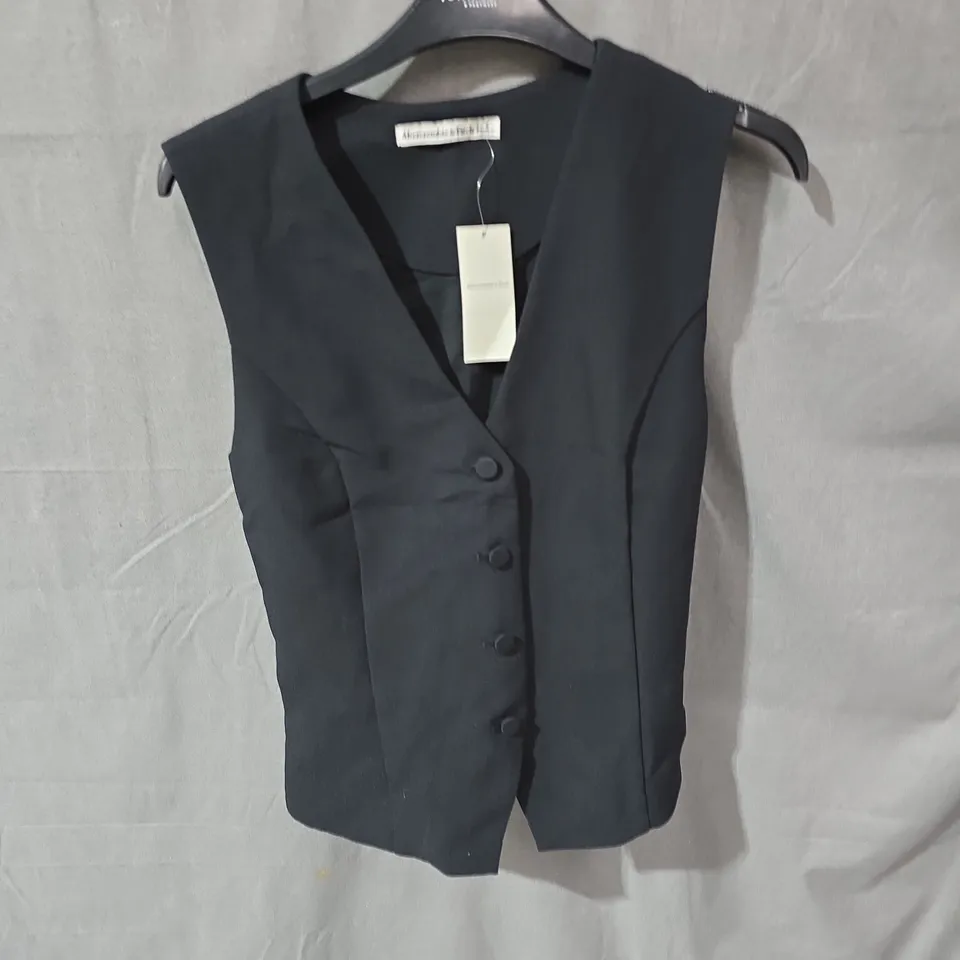 ABERCROMBIE & FITCH BLACK WAISTCOAT – SIZE S