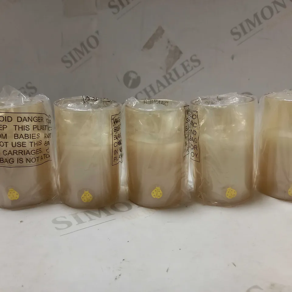 BUNDLE BERRY BY AMANDA HOLDEN GOLD FLAME CANDLE SET 