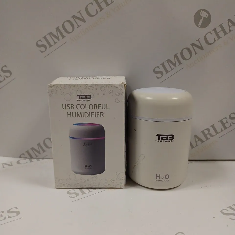 BOXED TBB USB COLORFUL HUMIDIFIER IN WHITE