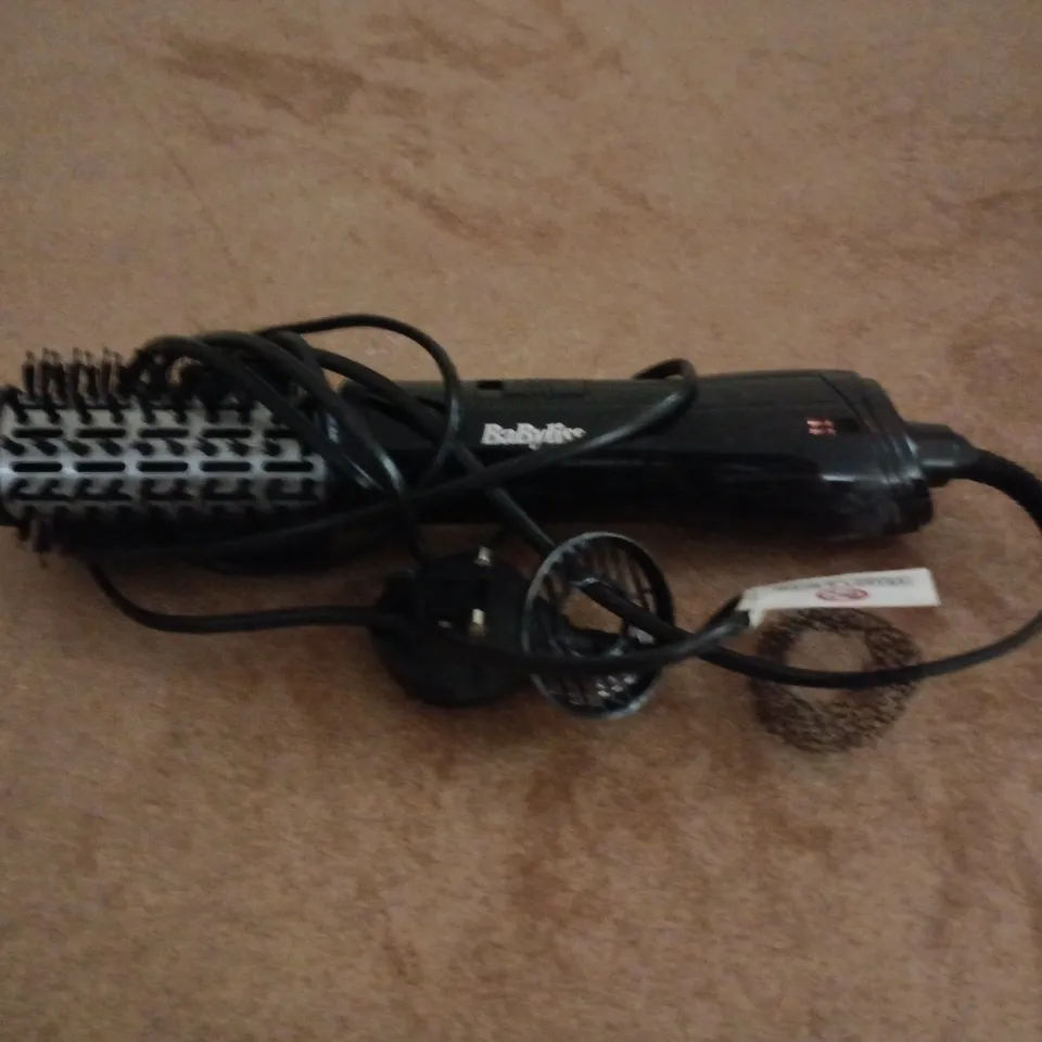 BOXED BABYLISS FLAWLESS VOLUME BRUSH