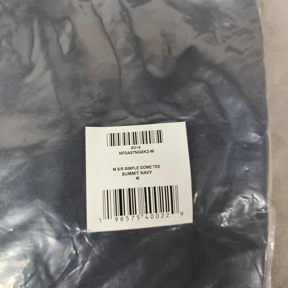 THE NORTH FACE SIMPLE DOME TEE - SIZE M