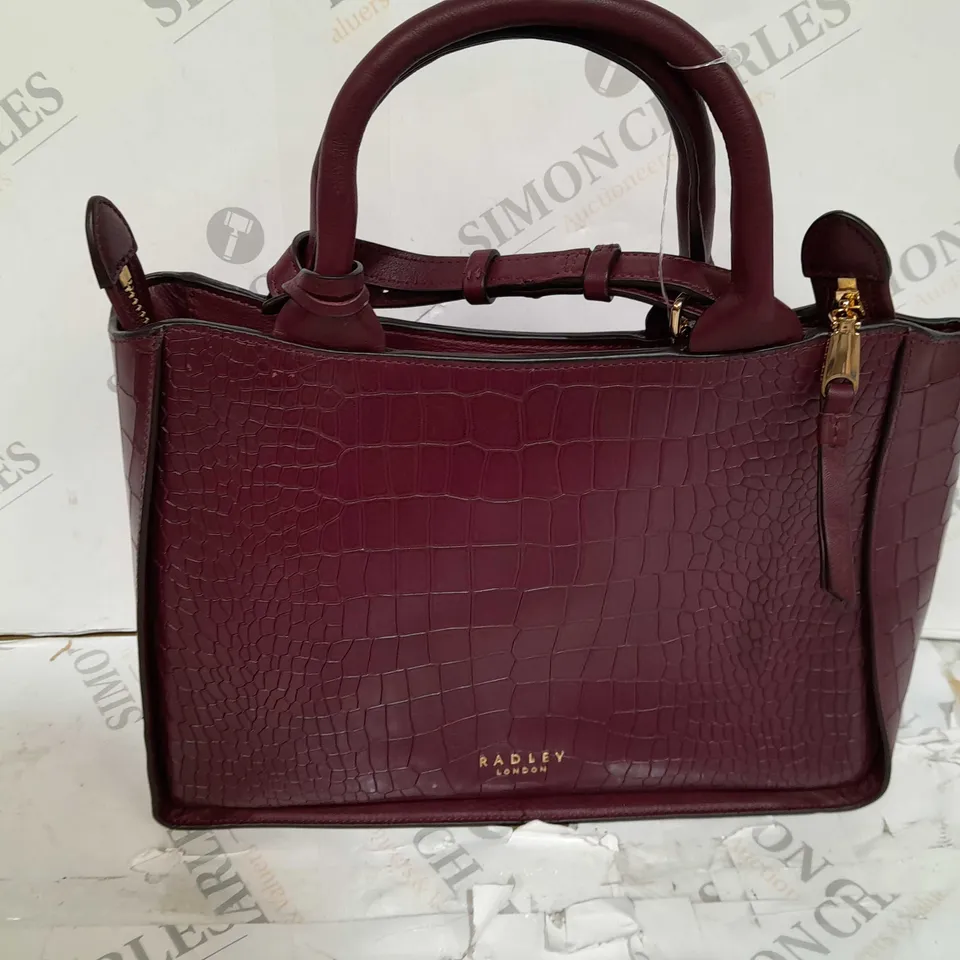 RADLEY SALUTATION AVENUE BAG DARK CHERRY CROC