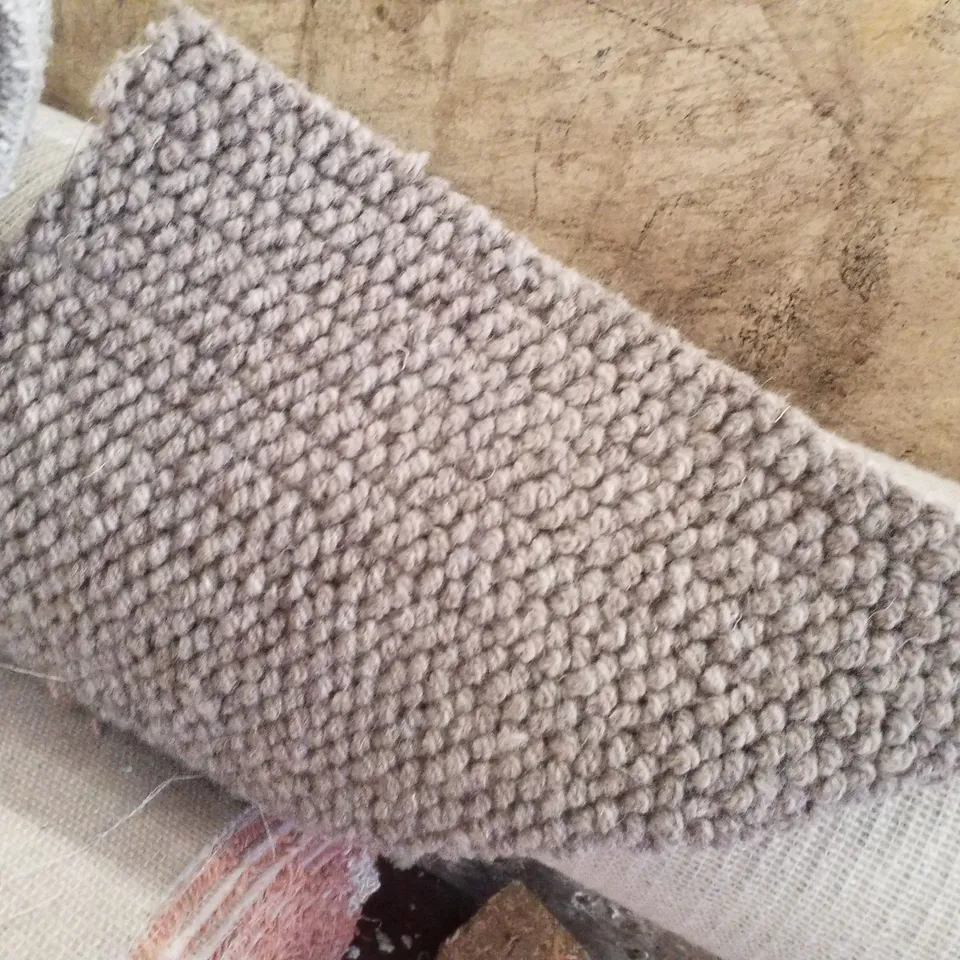 ROLL OF QUALITY 5M FOUR SEASONS GROUSE7 CARPET - 5×2.06M