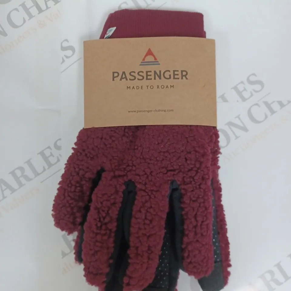 PASSENGER SNOWFALL SHERPA 2.0 GOVES IN PLUM SIZE S