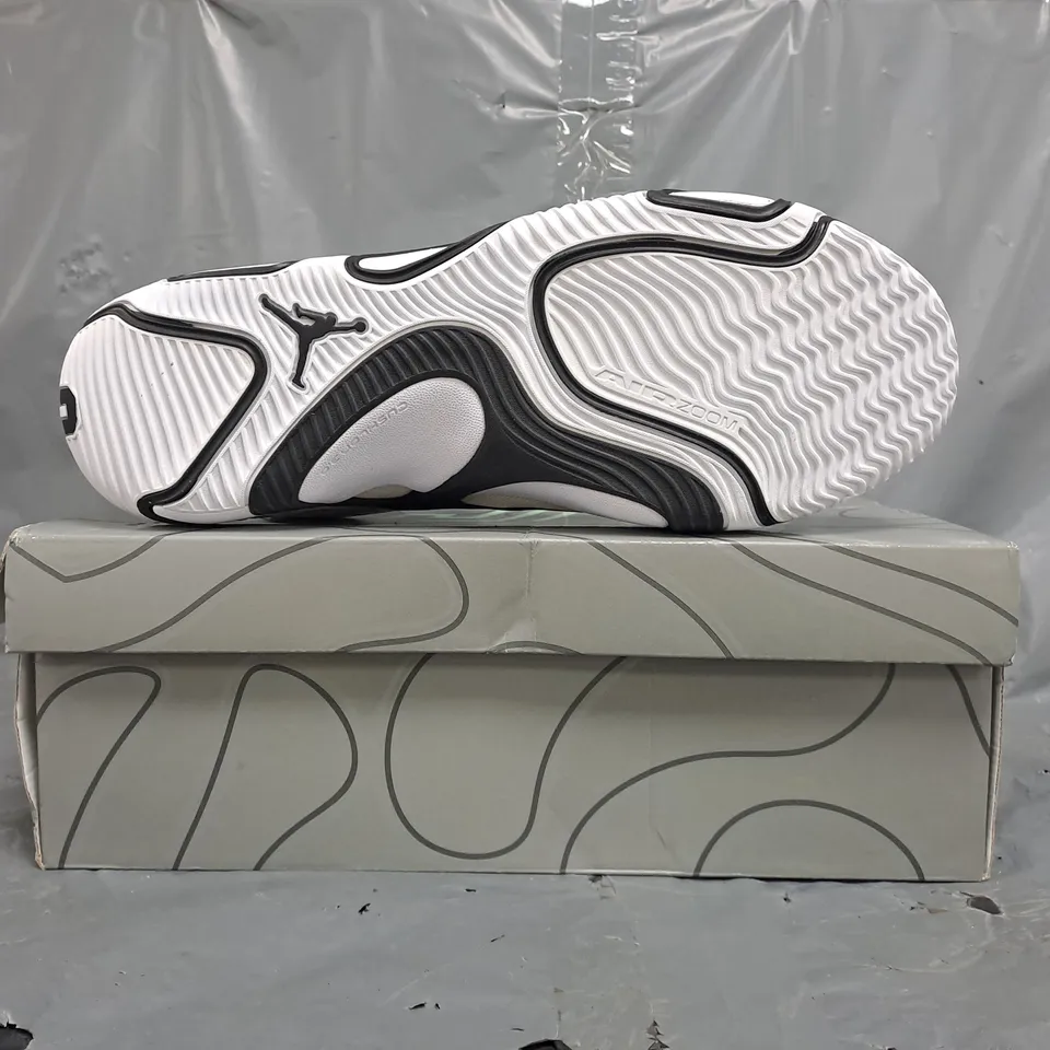BOXED PAIR OF NIKE JORDAN TATUM 3 SHOES IN WHITE/BLACK/GOLD SIZE UK 13