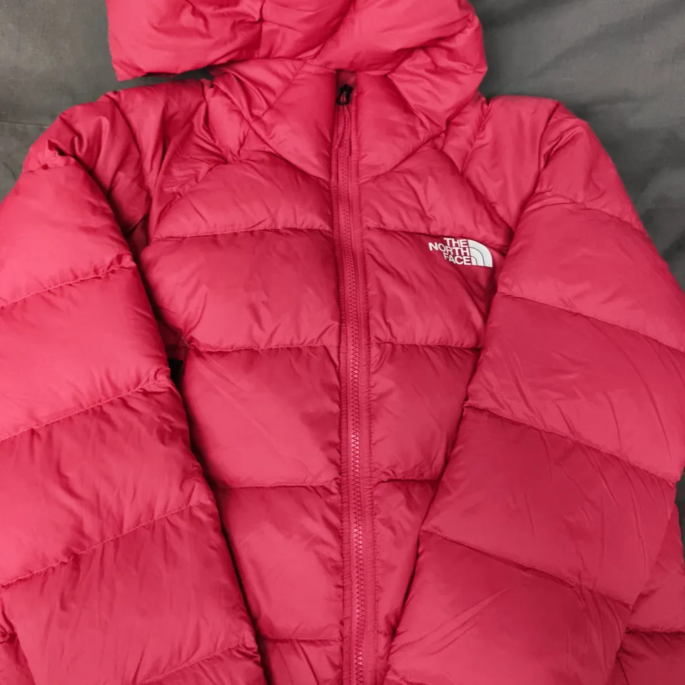 THE NORTH FACE WOMEN'S PUFFER JACKET IN RED SIZE MEDIUM