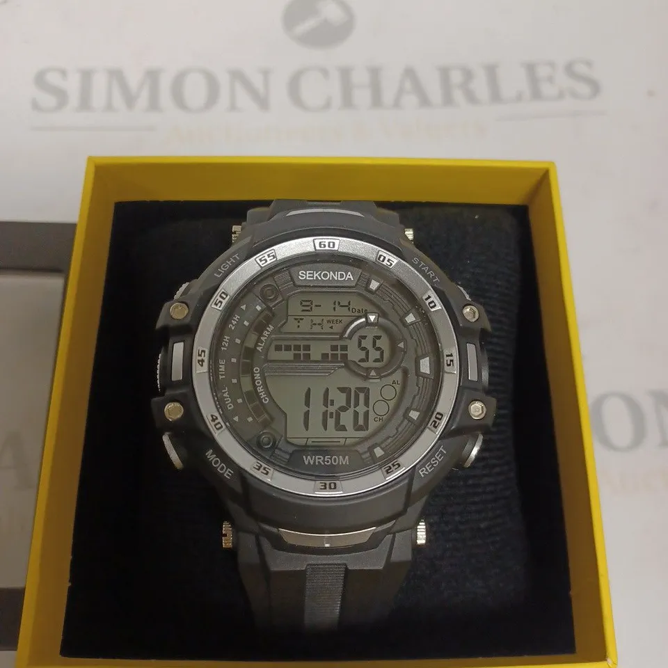 BOXED SEKONDA BLACK SILICONE STRAP WATCH