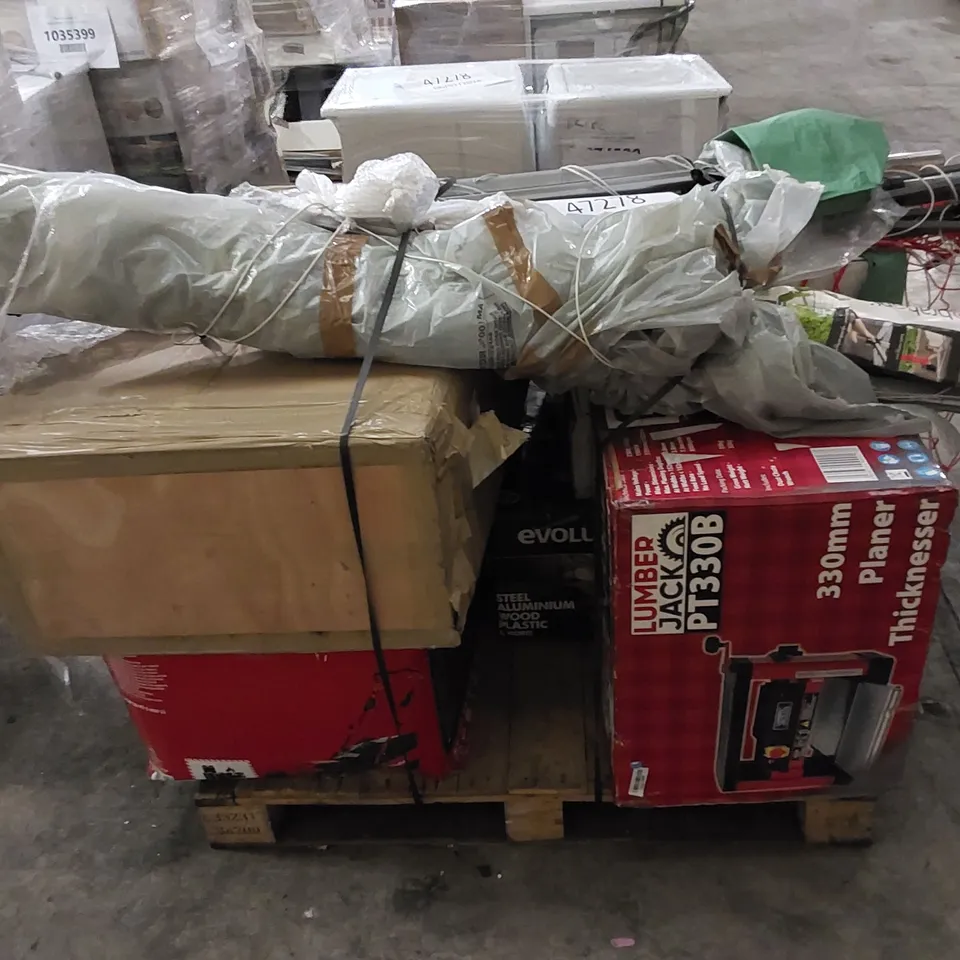 PALLET OF APPROXIMATELY 9 UNPROCESSED RAW RETURN HOUSEHOLD AND ELECTRICAL GOODS TO INCLUDE;