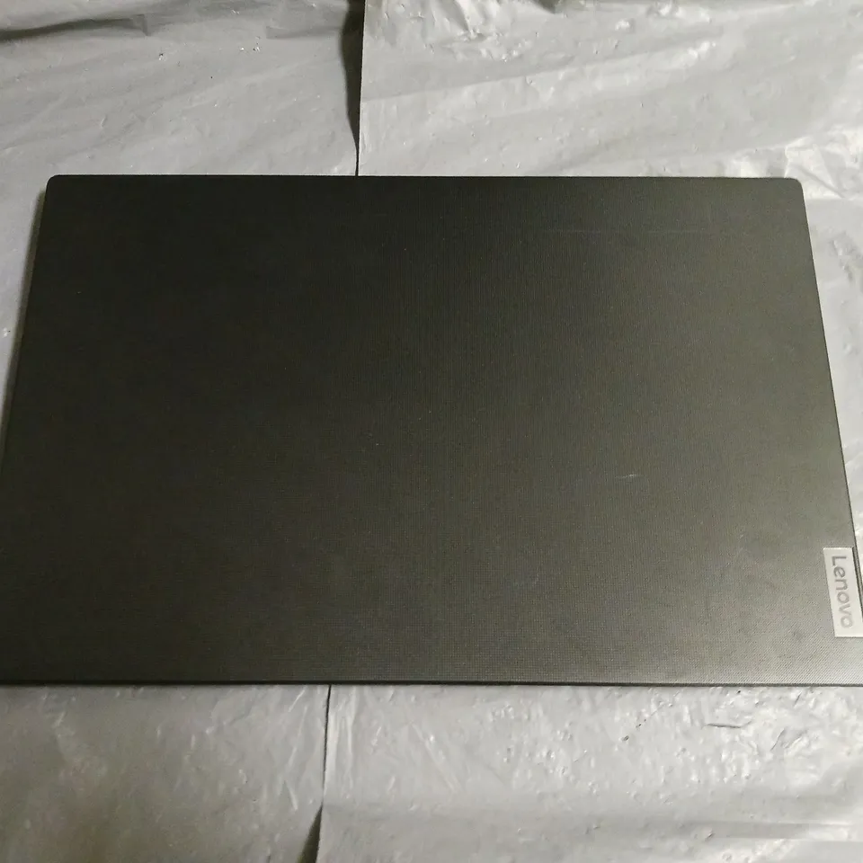 UNBOXED LENOVO V15 G3 ABA RYZEN 7 5000 SERIES AMD RADEON LAPTOP