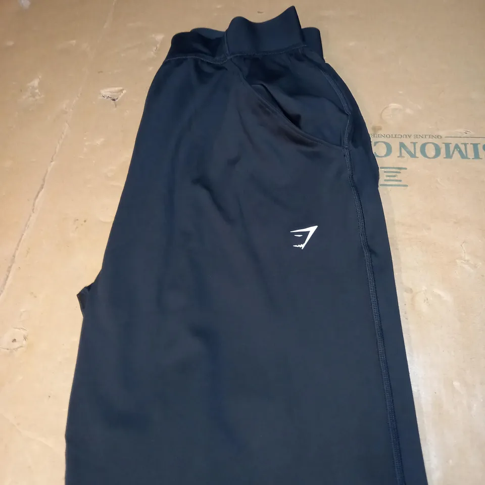 GYMSHARK JOGGERS IN BLACK SIZE S