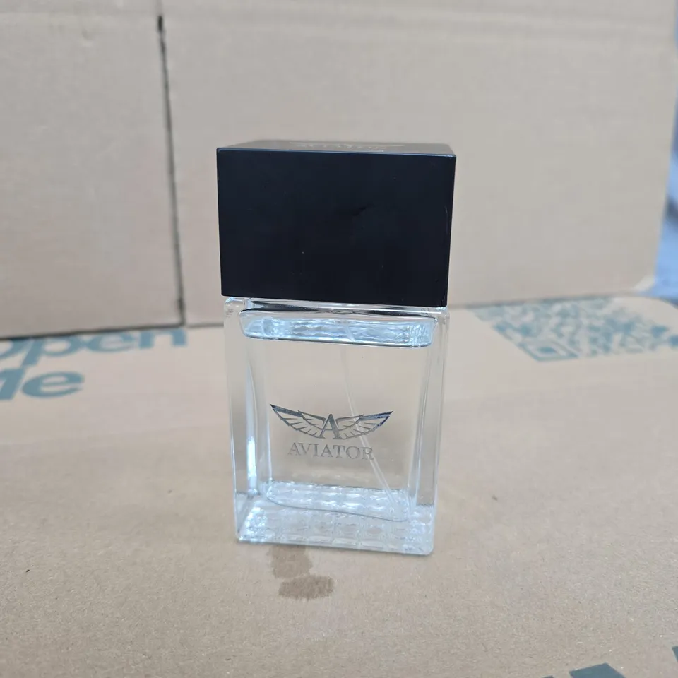 TOTE OF APPROXIMATELY 14 ASSORTED BEAUTY ITEMS TO INCLUDE: AVIATOR  EAU DE PARFUM