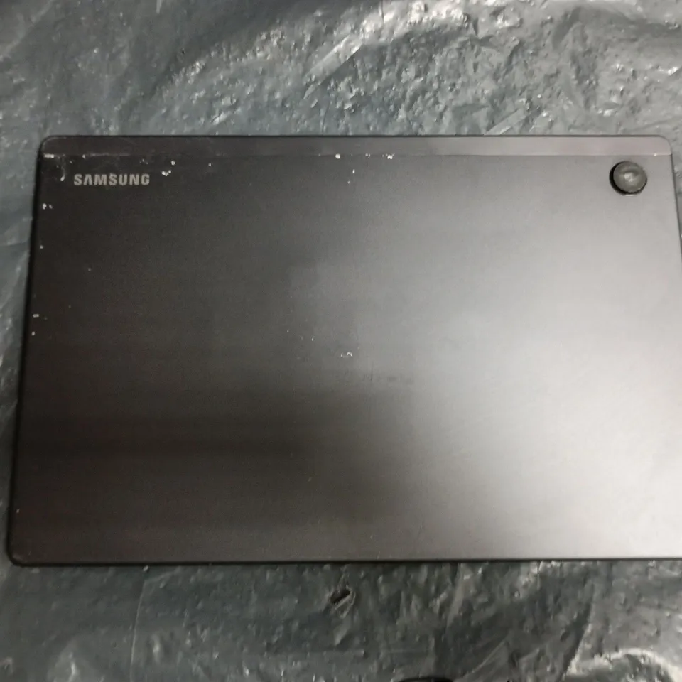 SAMSUNG GALAXY TAB A8