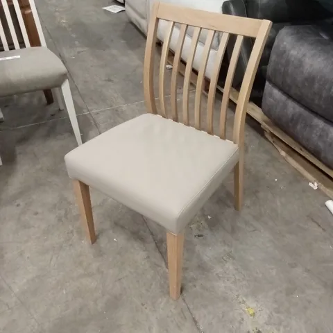 QUALITY DESIGNER WOOD FRAME SLAT BACK DINING CHAIR - LEATHER BONDED