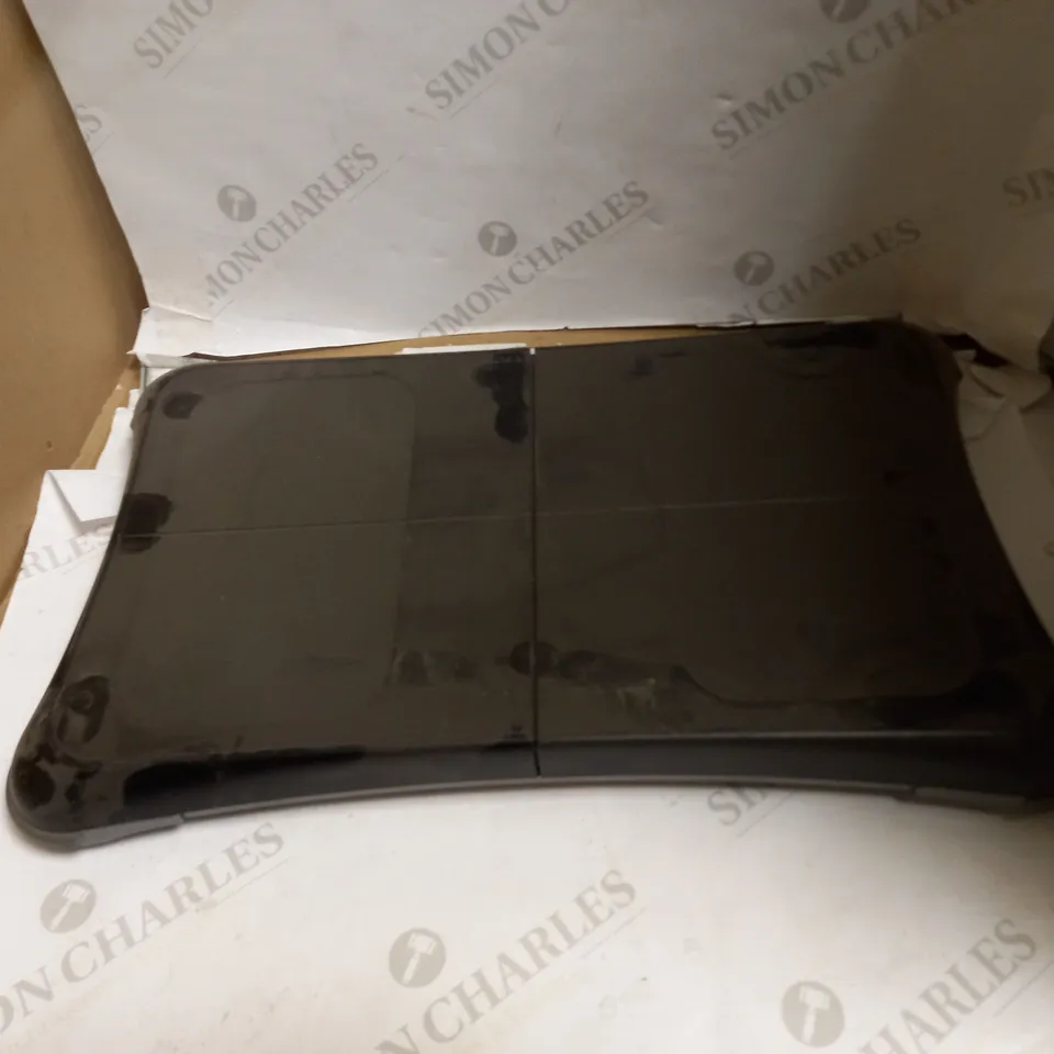 WII FIT BALANCE BOARD