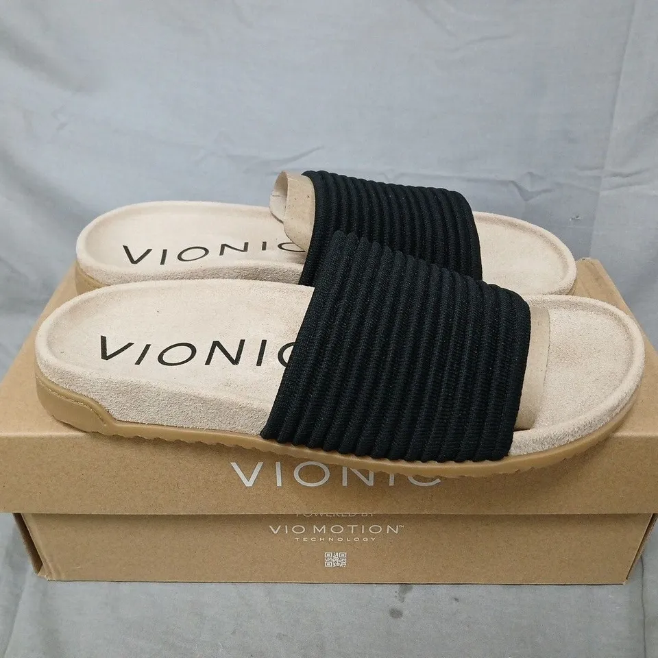 BOXED VIONIC EVIE KNIT SLIDE SANDALS – BLACK - SIZE 7