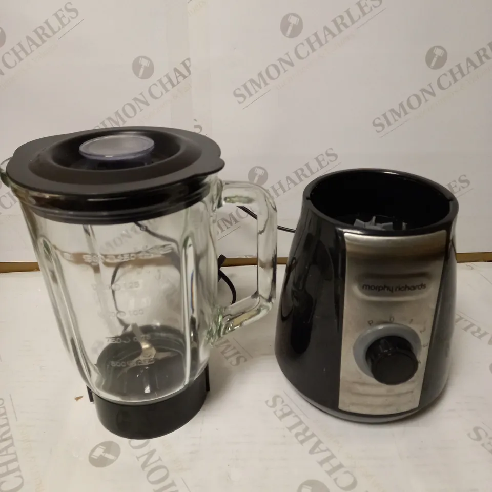 MORPHY RICHARDS TOTAL CONTROL GLASS TABLE BLENDER 