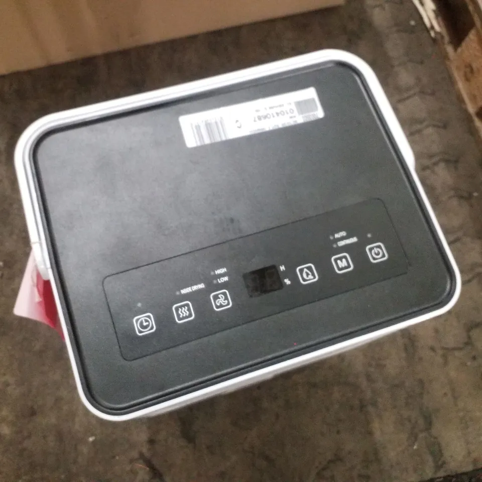 CLARKE DH10L 10 LITRE PORTABLE DEHUMIDIFIER (230V)