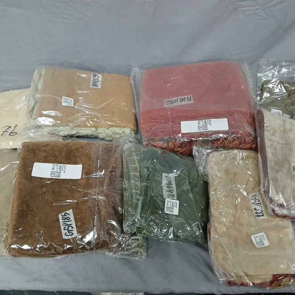 BOX OF APPROXIMATELY 15 ASSORTED HOME FABRIC ITEMS