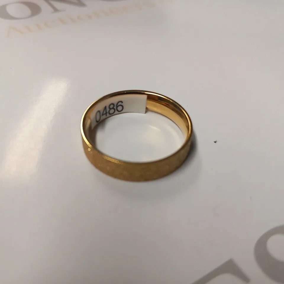 BERING GOLD PLATED SPARKLY RING SIZE 8