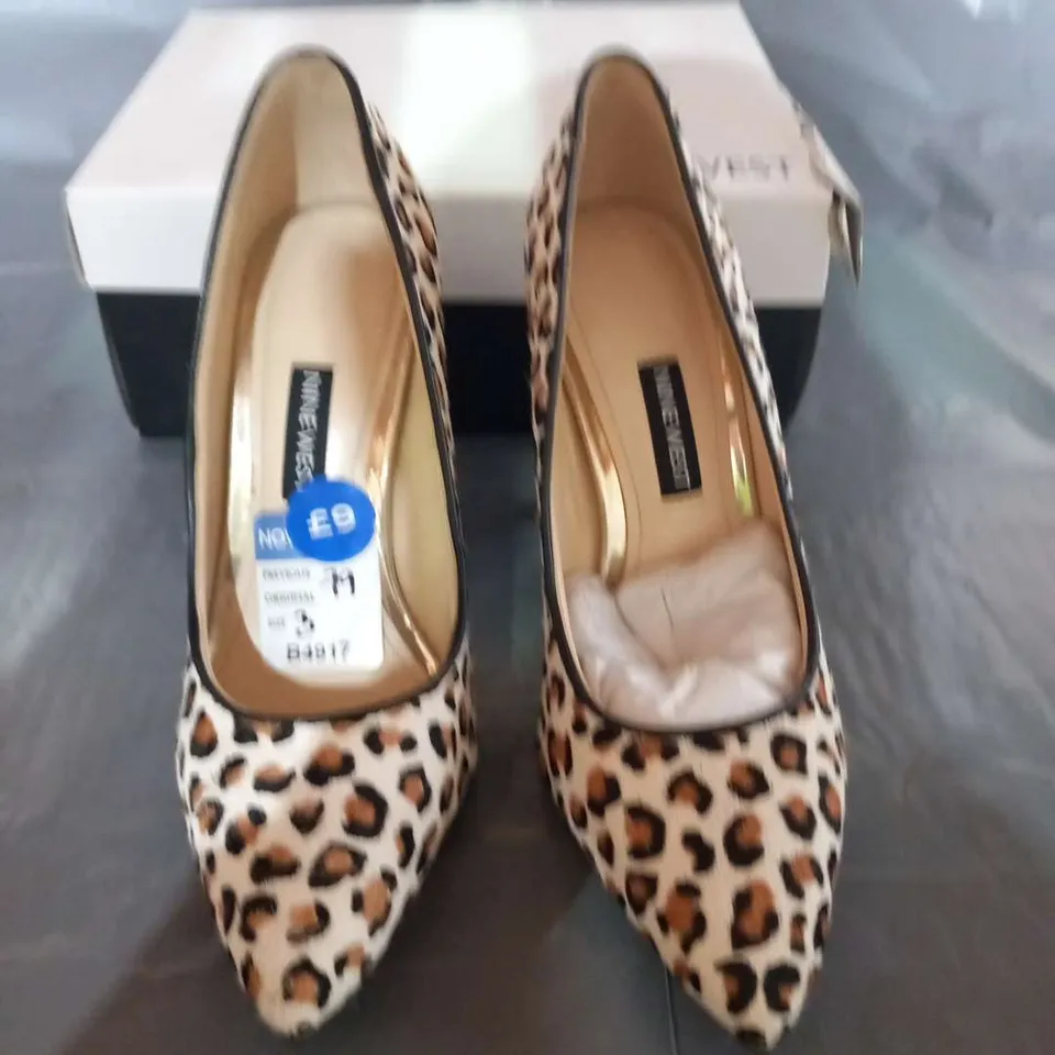 BOXED NINE WEST TATIANA BEIGE COMBO LADIES SIZE 3