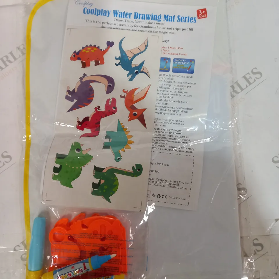 COOLPLAY WATER DRAWING MAT WITH WATER PENS AND SHAPES