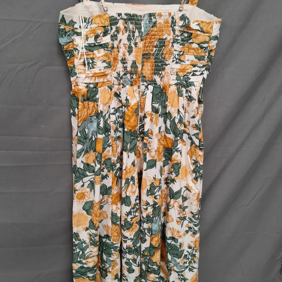 ABERCROMBIE & FITCH LADIES GREEN FLORAL DRESS SIZE MEDIUM