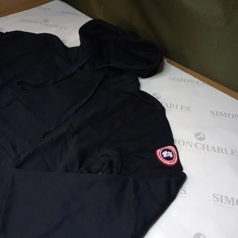 MENS CANADA GOOSE TRACKSUIT SIZE M