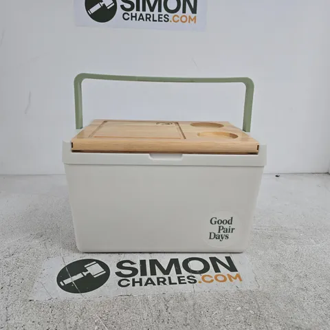 GOOD PAIR DAYS CHEESE BOARD COOLER - SAND & SAGE