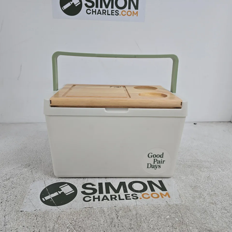 GOOD PAIR DAYS CHEESE BOARD COOLER - SAND & SAGE